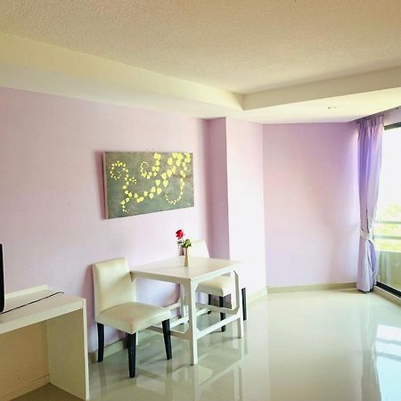Angket Hip Residence Pattaya Exterior photo